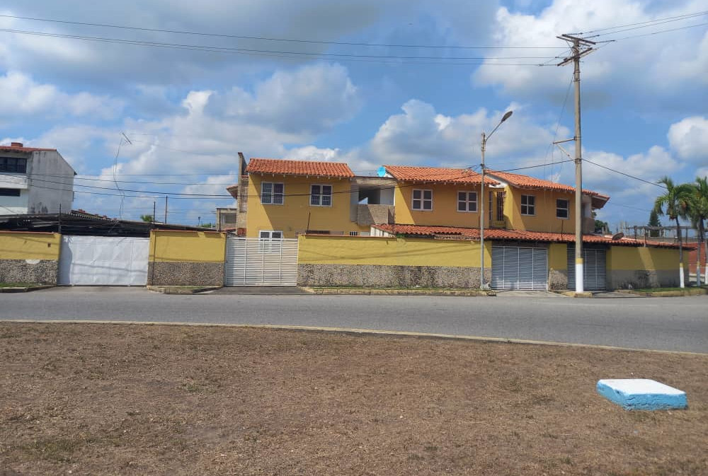 Apartamento Conjunto Residencial Higuerote Villas